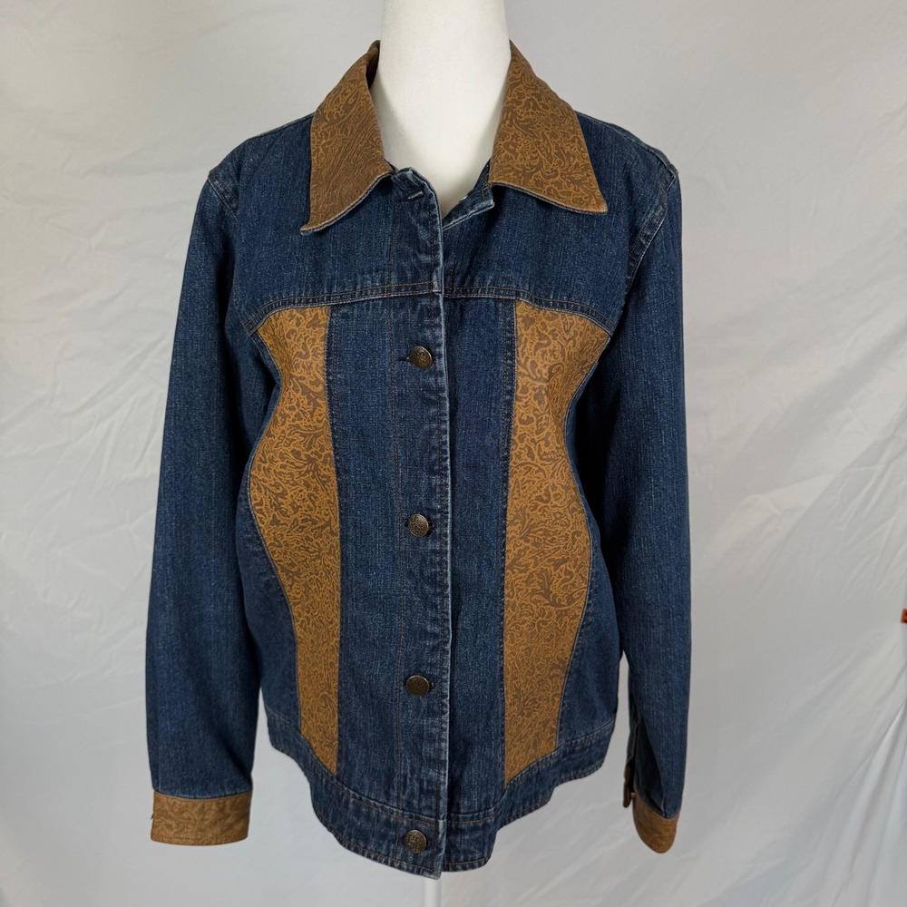Coldwater Creek Denim Leather Trim Jacket Womens Medium Blue Western Paisley